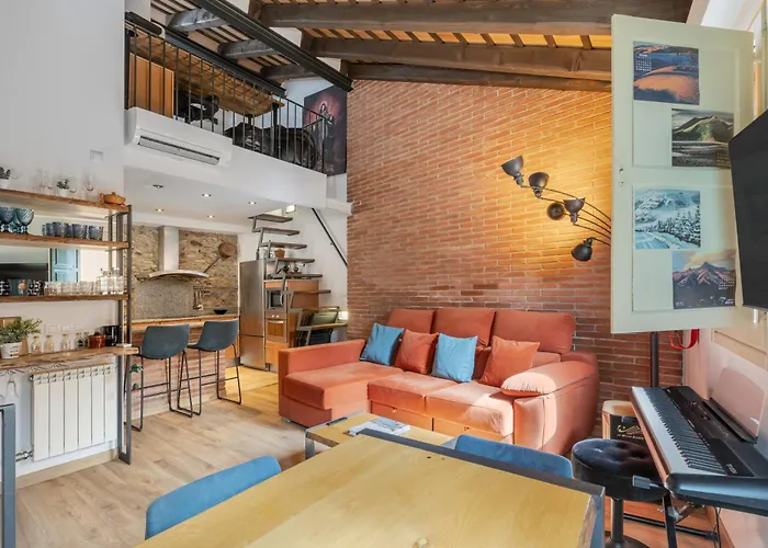 Appartamento Duplex En El Barri Vell, *