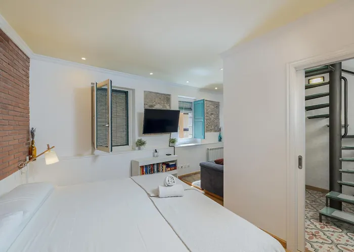 Duplex En El Barri Vell, Apartament